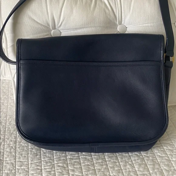 Vintage Coach Citi bag style 9790 in navy blue leather with brass hardware - Picture 3 of 8